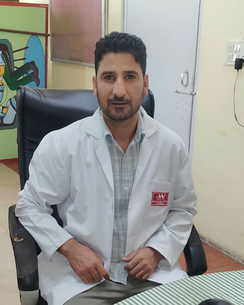 Dr. Hussan