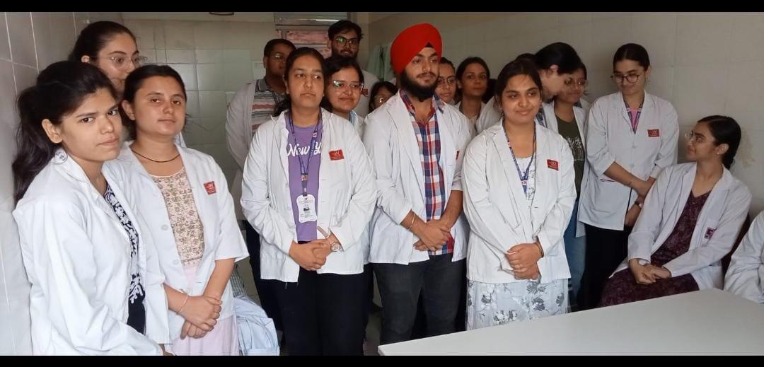 Practical Sessions — photo 10 at The White Medical College & Hospital